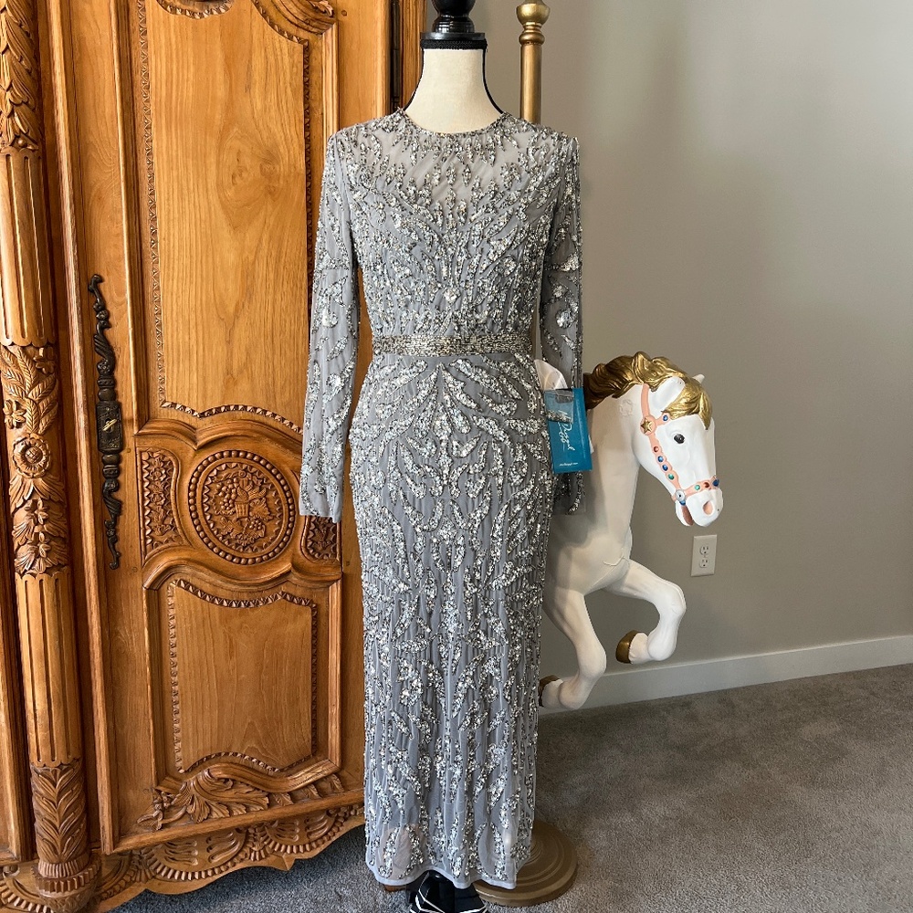 NWT Mac Duggal [6] 5521 Gray Embellished Illusion Sheath Midi Sequin Dress